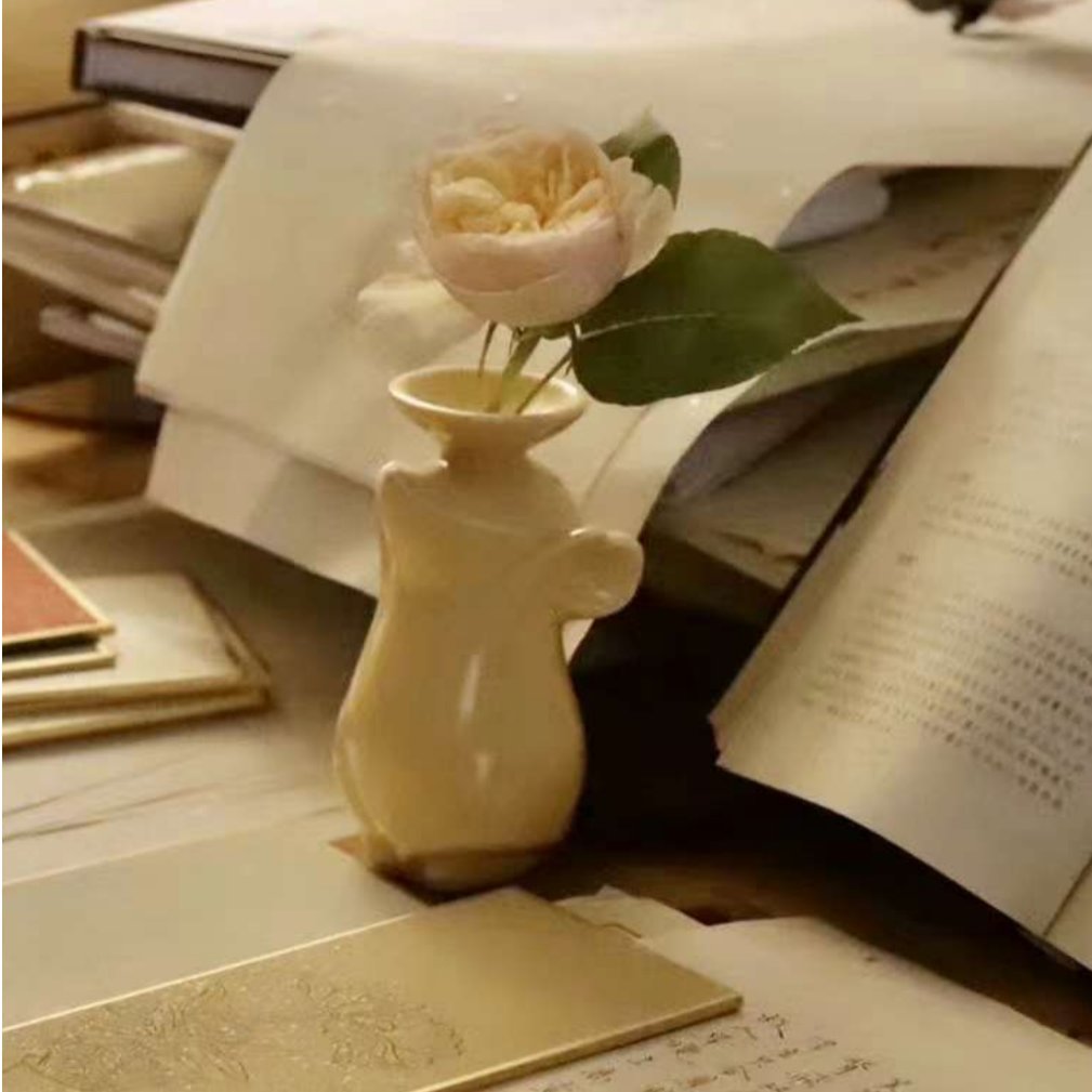 Roland Ratz Flower/Candle Holder – Rooo-Star